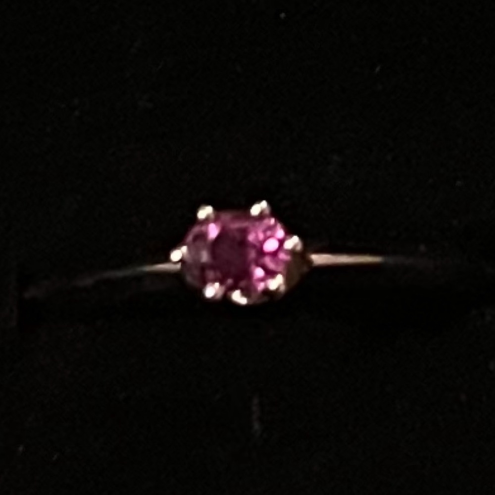 14k White Gold Prong Set Ruby Ring
